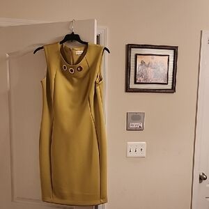 Chic Mustard Sleeveless Dress Calvin Klein. size 14